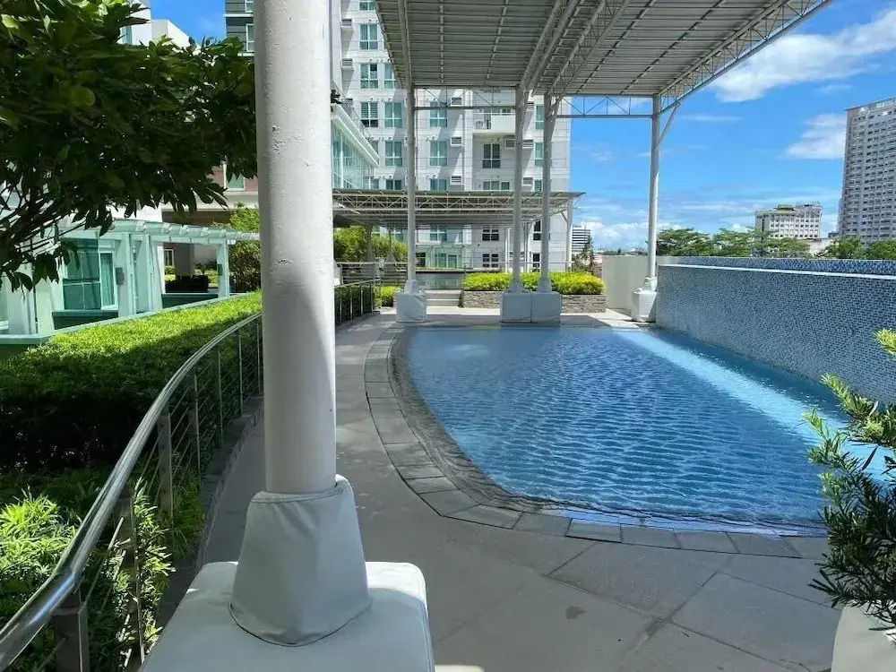 Davao Central Suites