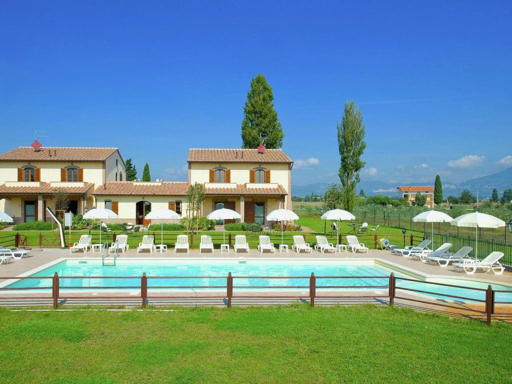 Romantic Countryside Escape