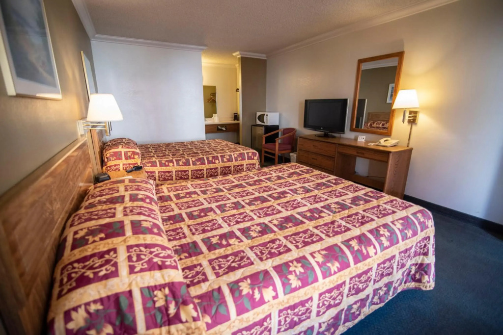 Knights Inn Buttonwillow