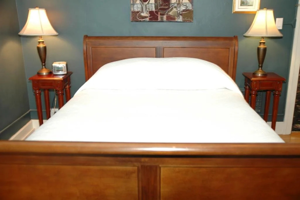 Yale Manor B&B & Yurt Glamping