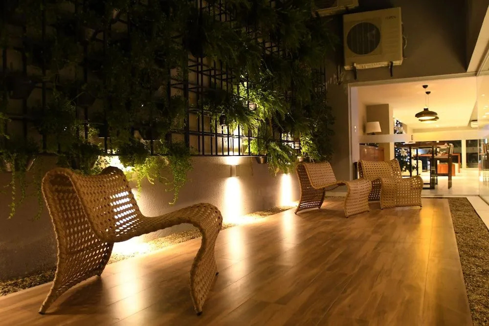 Taos Apart Hotel