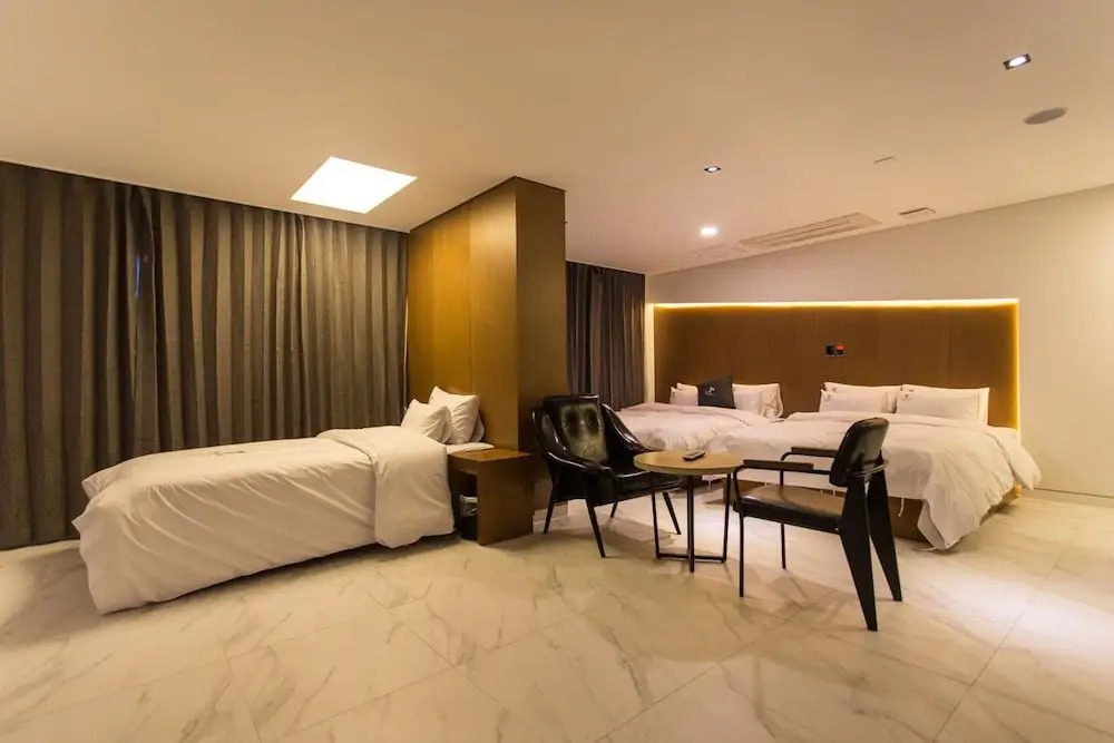 Best In City Hotel