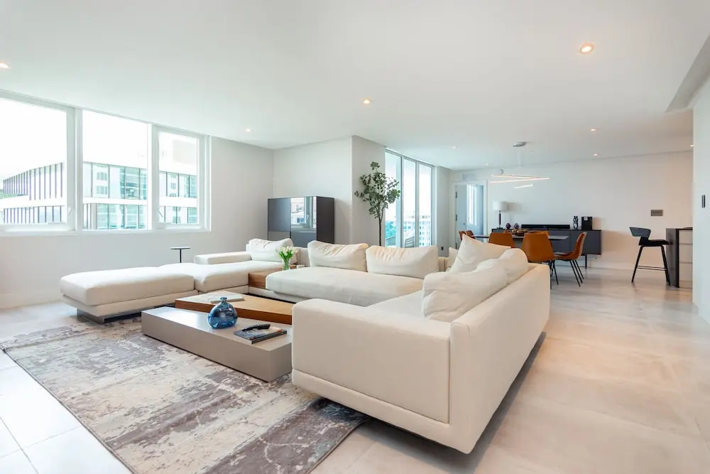 One of a Kind - Ocean View Luxury Condo