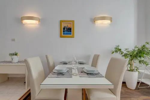 Apartment & Studio Riva Lucija by Litto