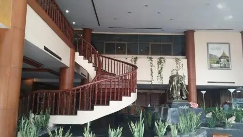 Saraburi Inn