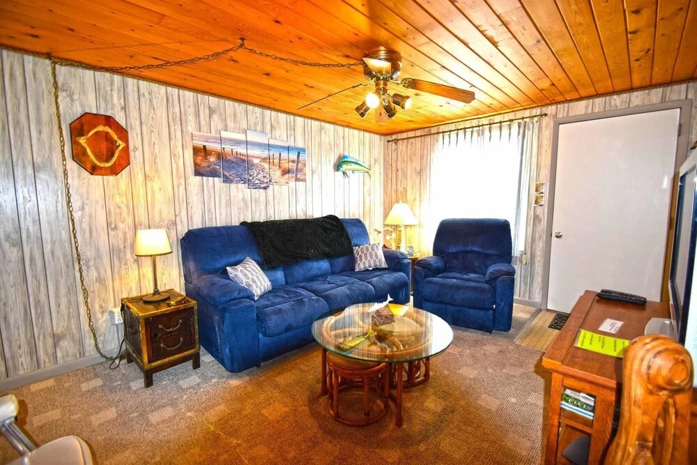 Bay Cove 3 2 Bedrooms 1.5 Bathroom Townhouse