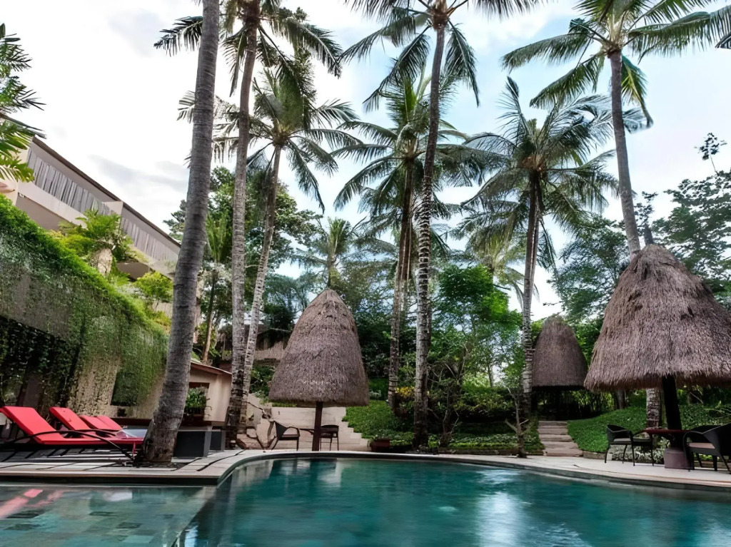 Kupu Kupu Jimbaran Beach Club & Spa