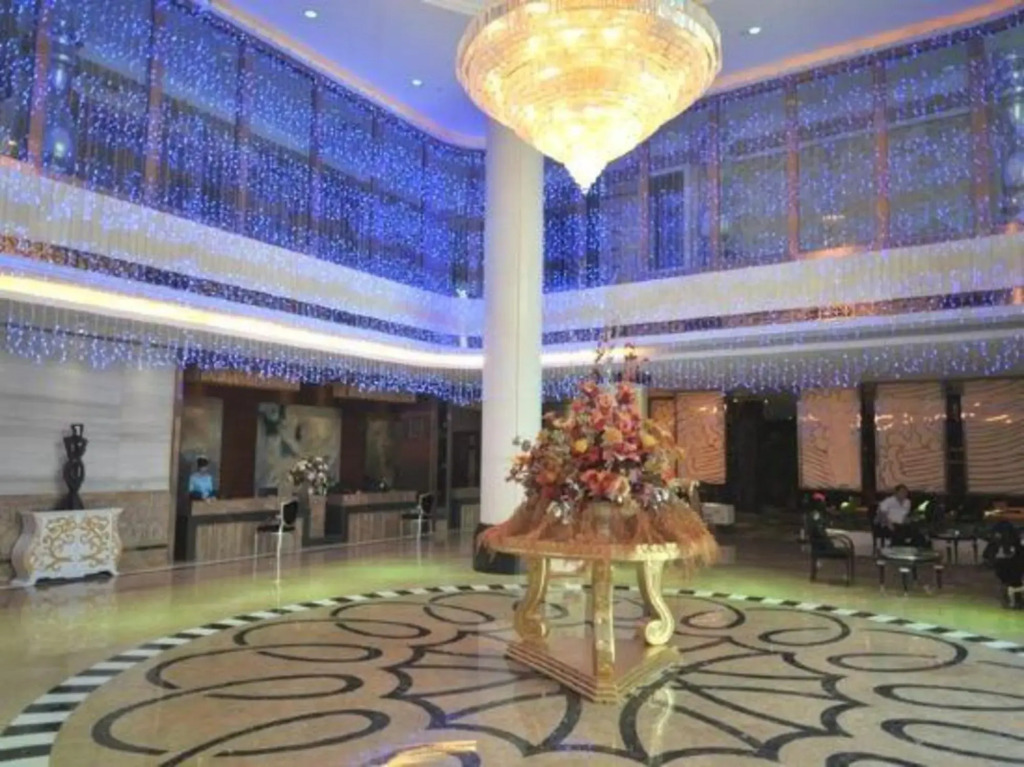 Dongfang Mingzhu Hotel