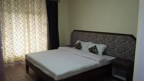 Green Tara Residency