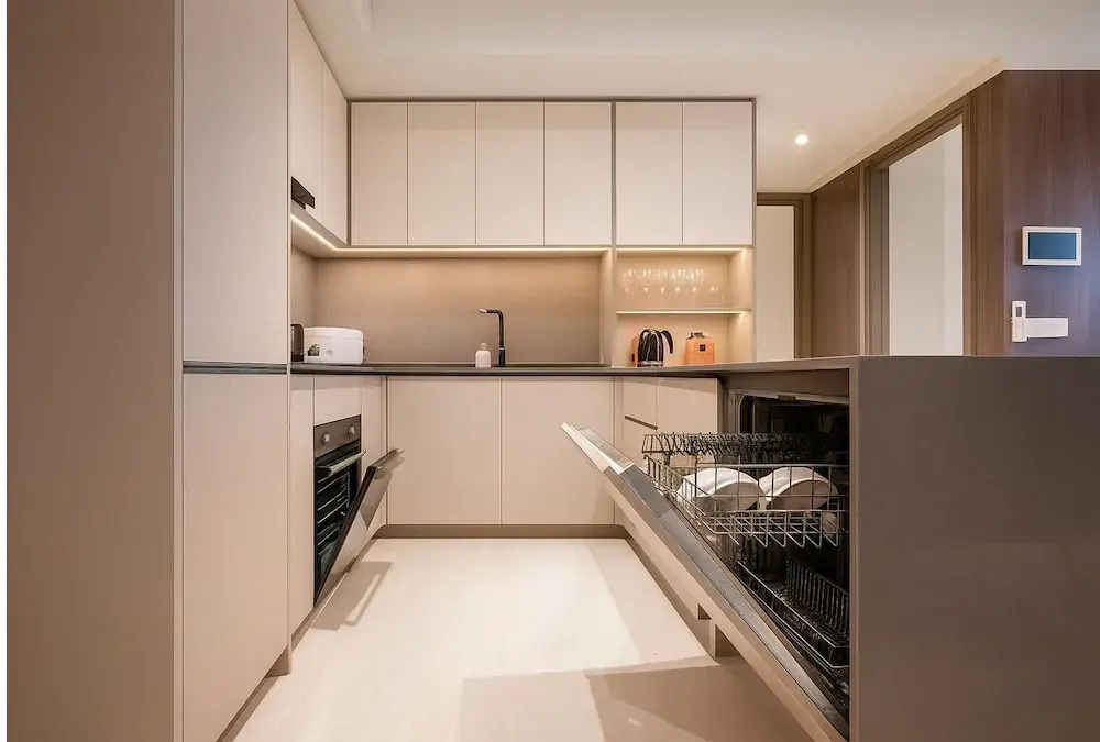 The Metropole Luxury Residence by KayStay