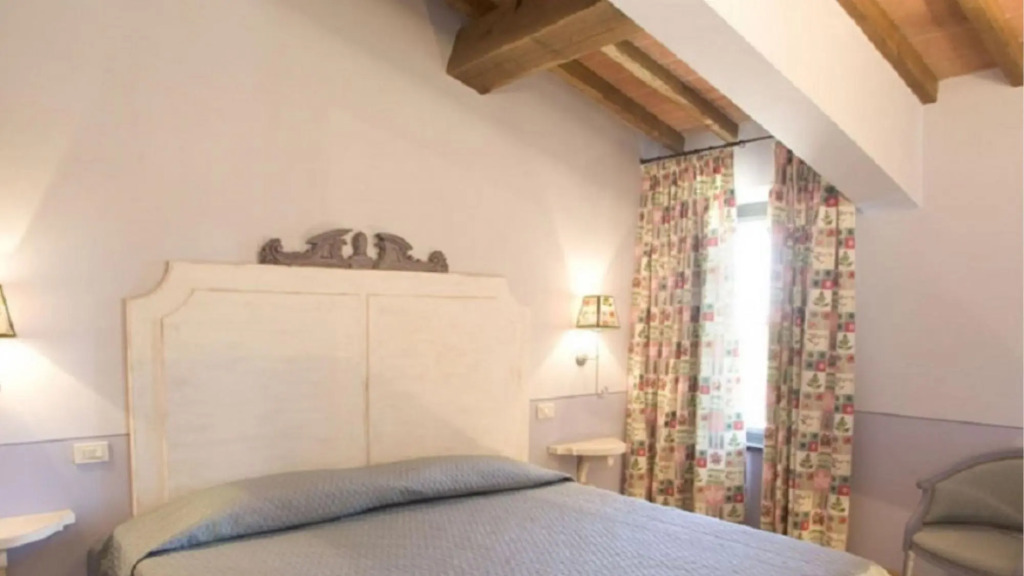 Villa Santa Virginia by Halldis
