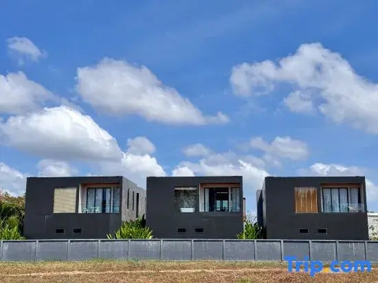 3 Bedroom Seaview Pool Villa | near Chalong Pier | Phuket | Warm Plus