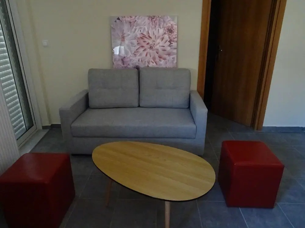 Modern Renovated Apartment 1