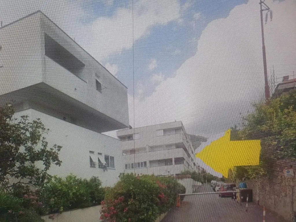 Sestri AR122 Executive Penthouse