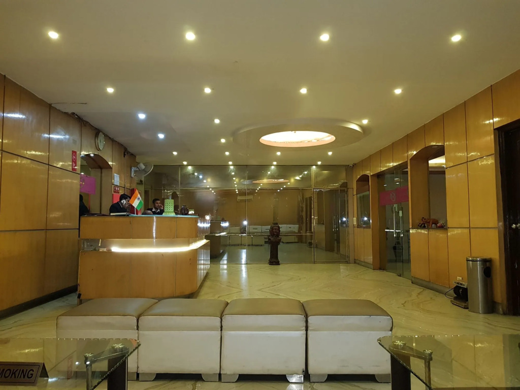 Hotel WTI Modesty