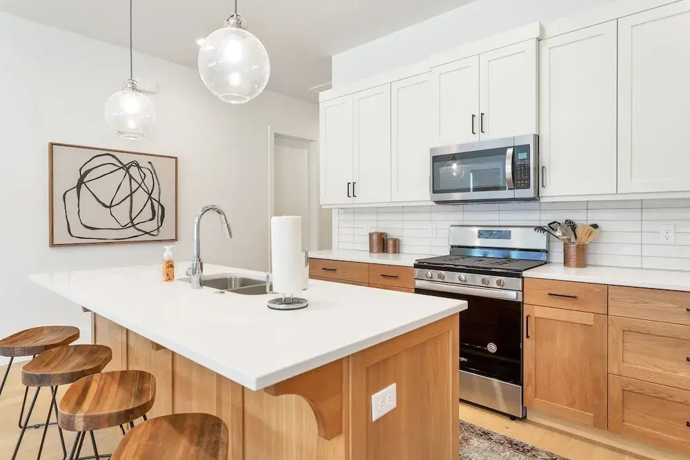 #15 At Bloomington Country Club 4 Bedroom Townhouse by RedAwning
