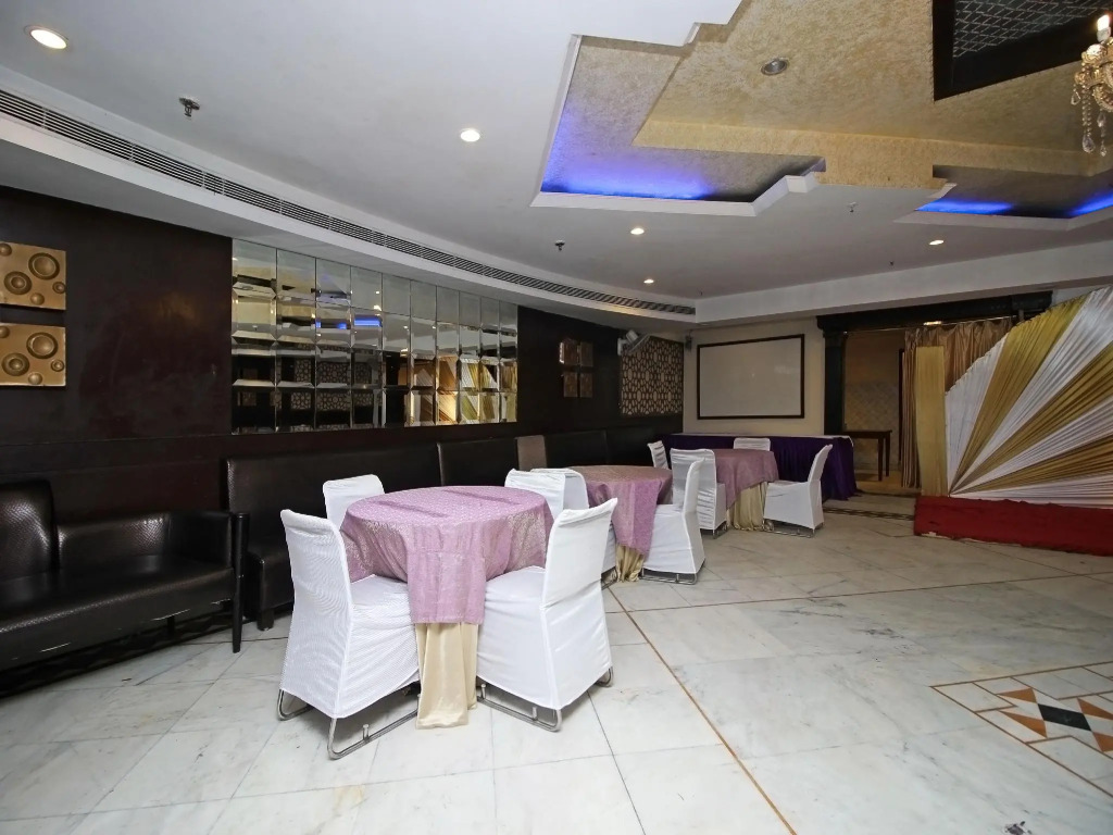 OYO 5915 Hotel Swagath