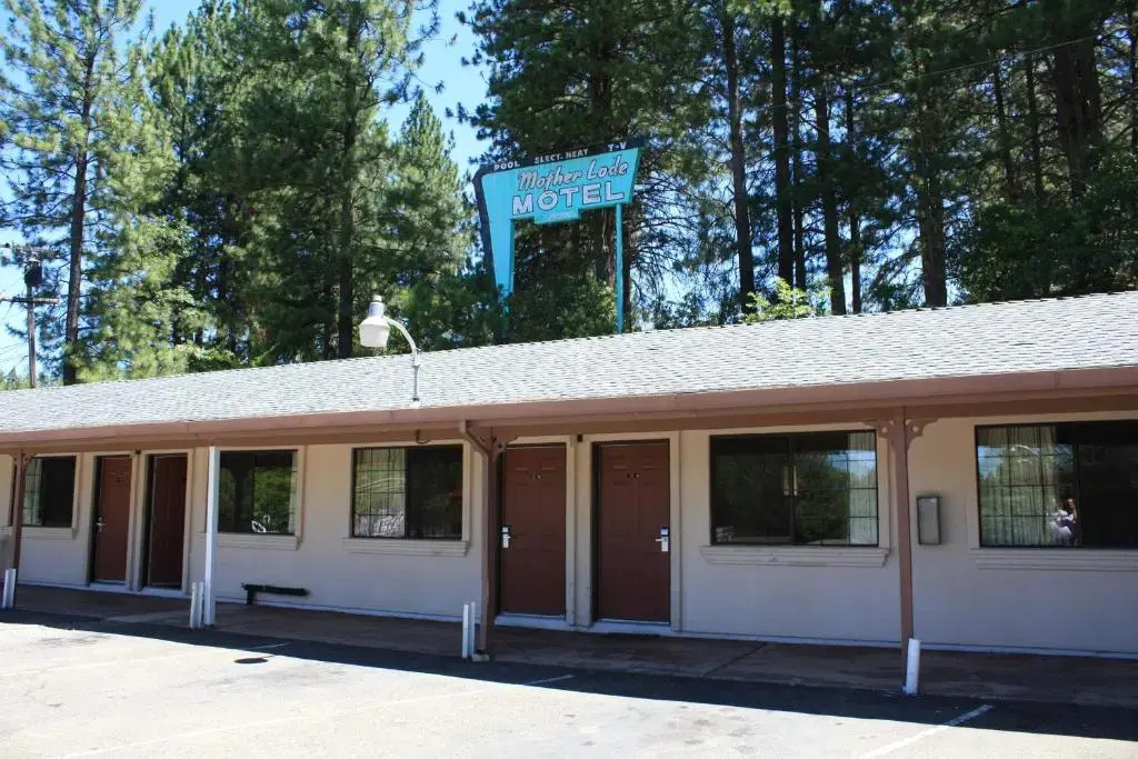 Mother Lode Motel