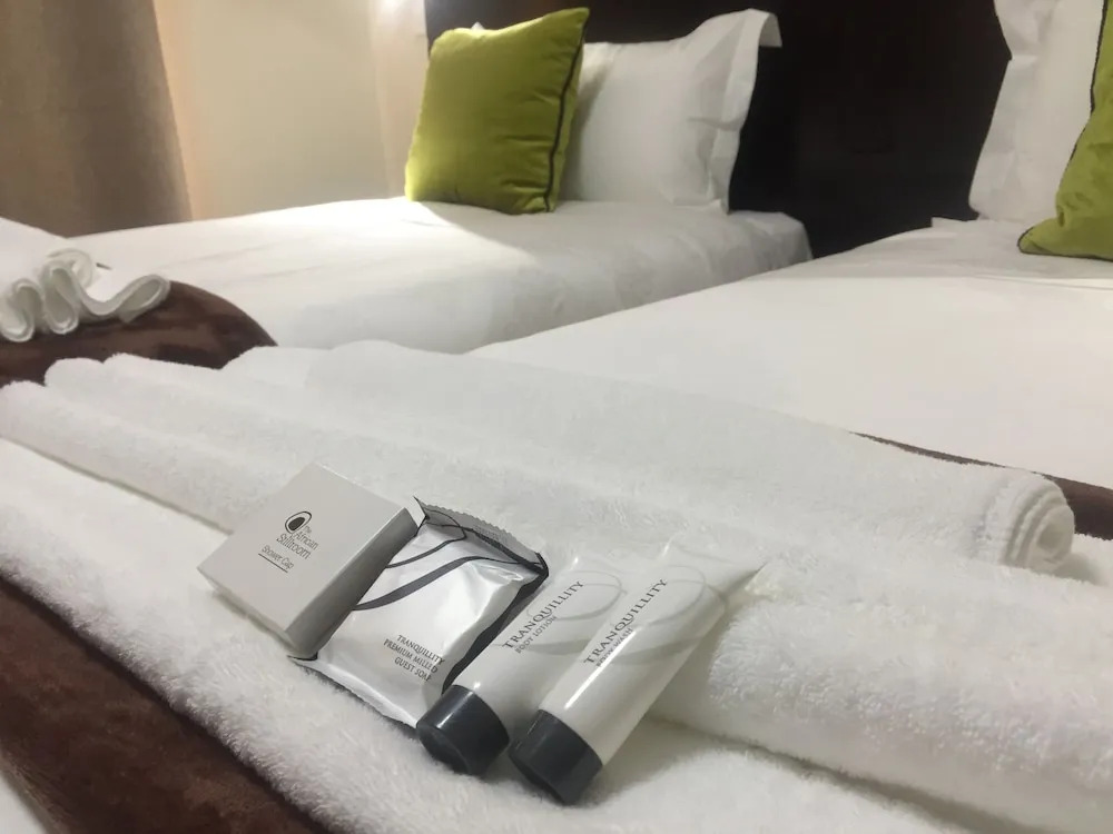 Cycad Palm Hotel