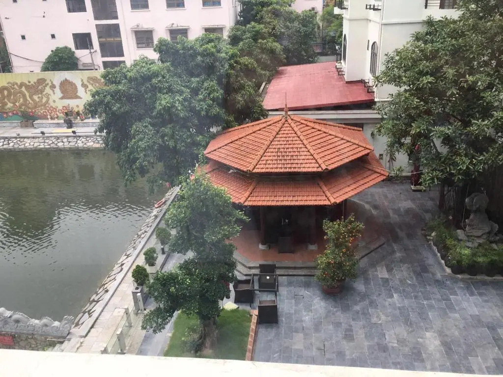 Garco Dragon Hotel