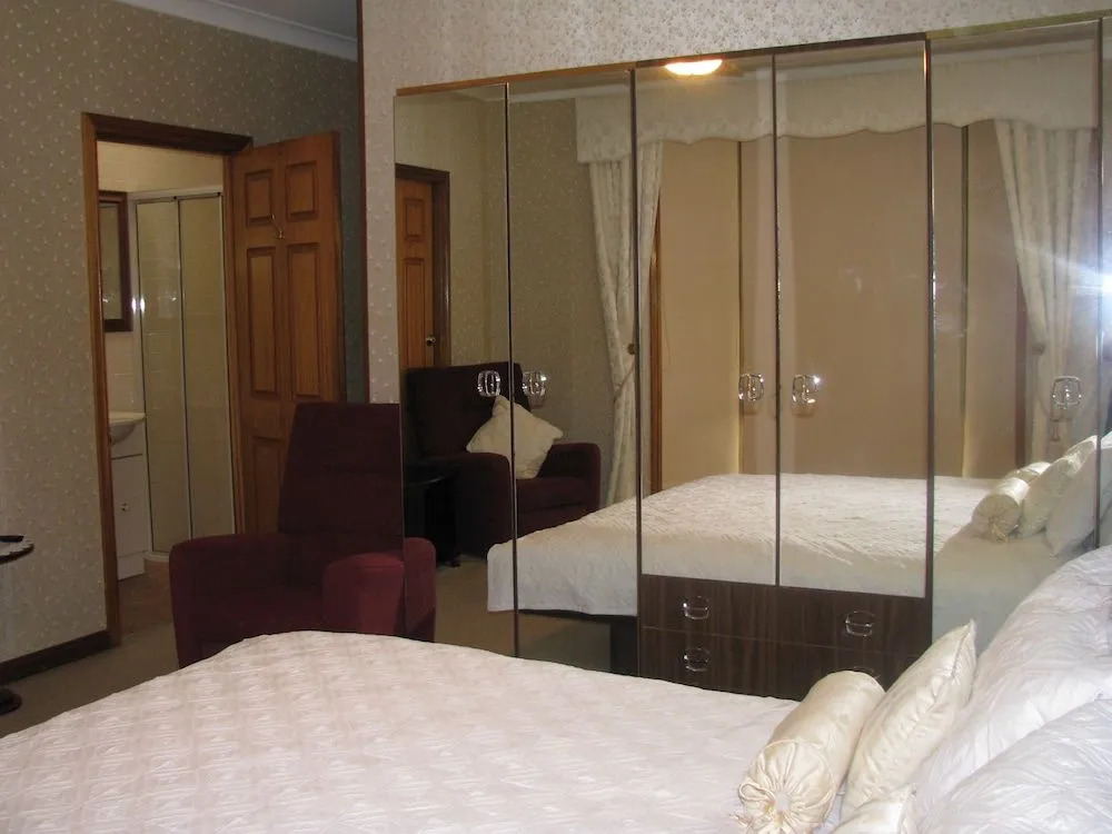 Hill Top Country Guest House