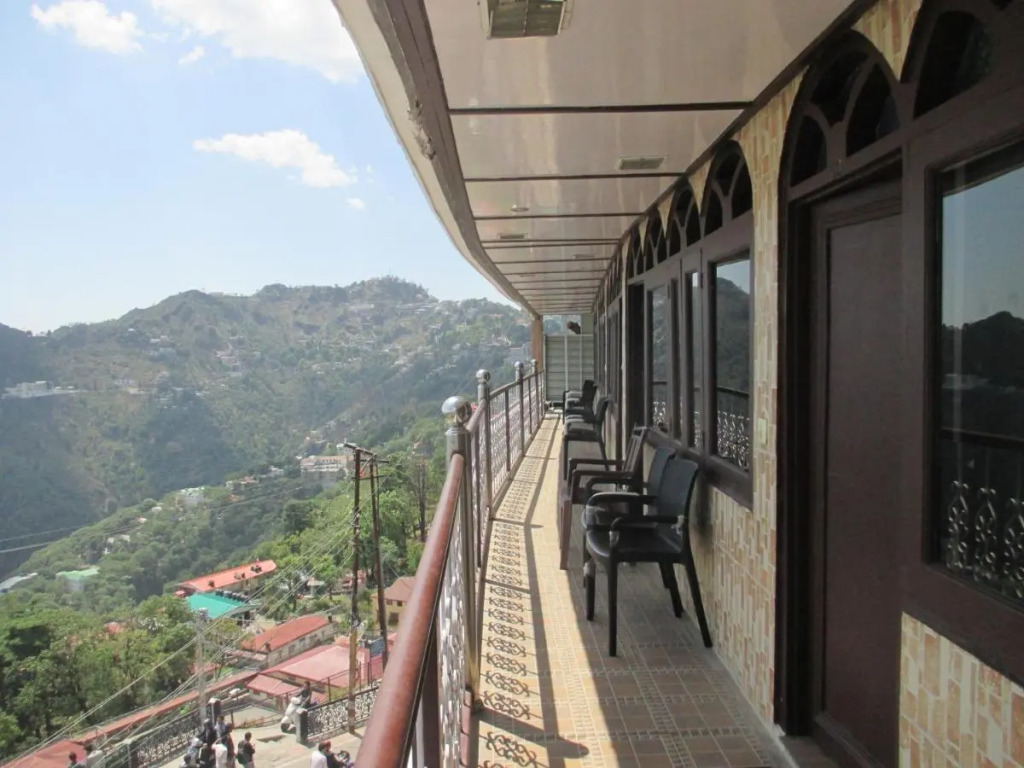 Hotel Luxmount
