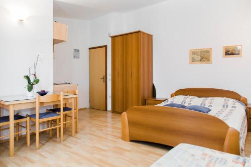 Holiday Home Mirela