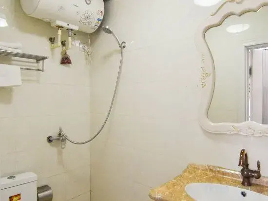 Golden Coast Hotel Dalian