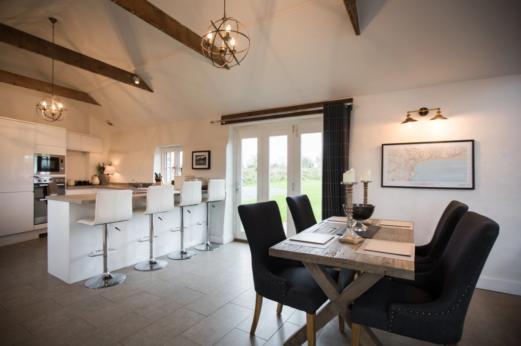 The Blacksmiths - Luxury Cottage Countryside Views Pet Friendly