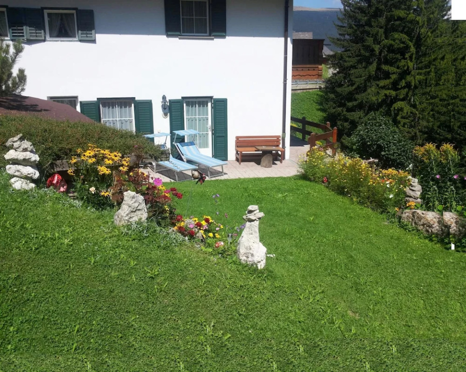 Dolomites Chalet CESA VEDLA -nature & silence