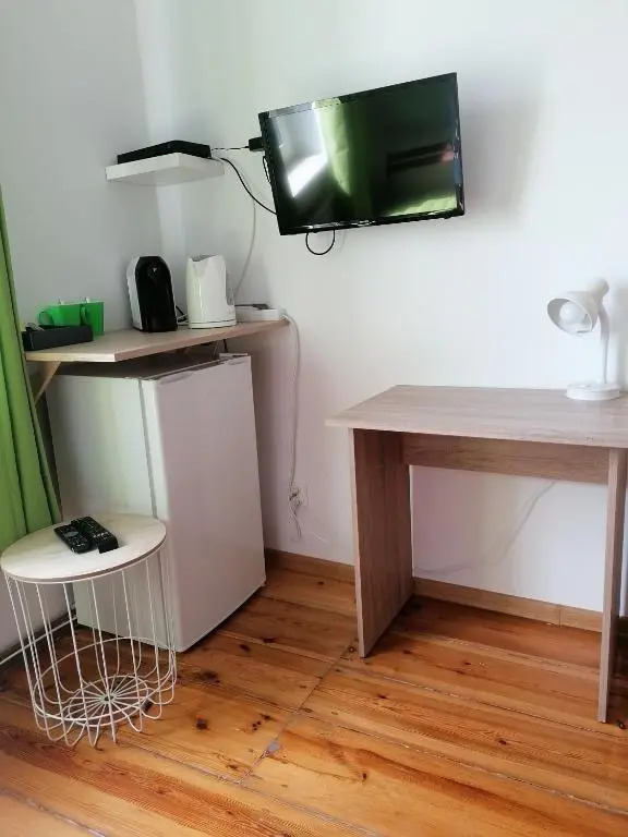 Hostel Tulip - Pokój 4 ze wspólną łazienką i kuchnią