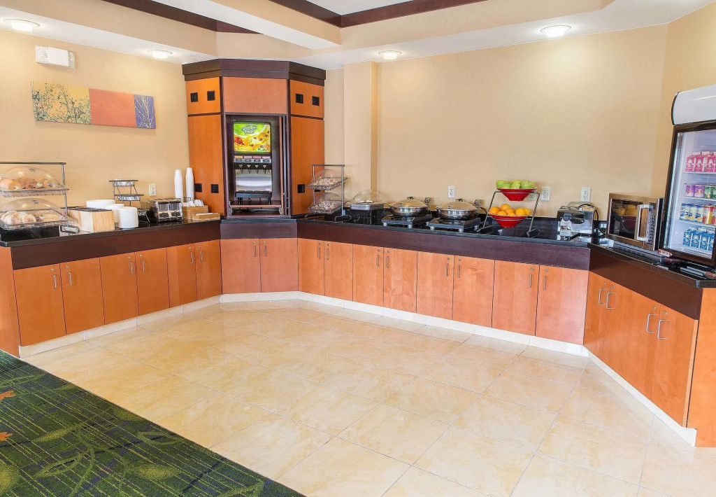 Fairfield Inn & Suites Fargo