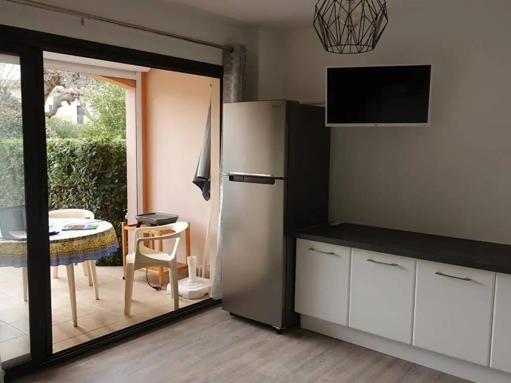 Appartement Cap d'Agde, 2 pièces, 4 personnes - FR-1-607-20