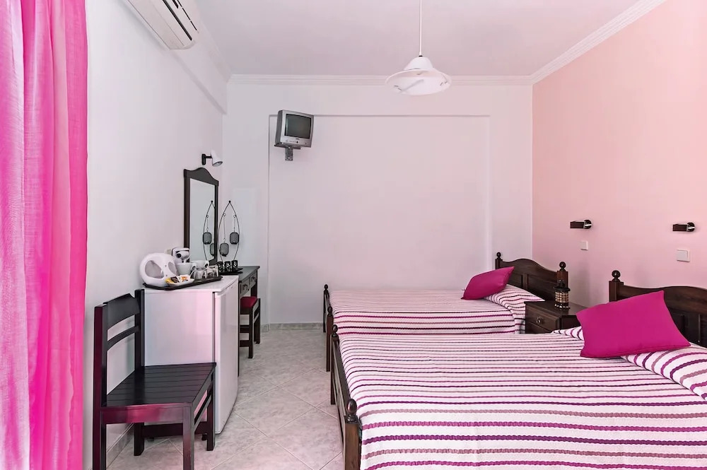 Anemone Luxury Suites