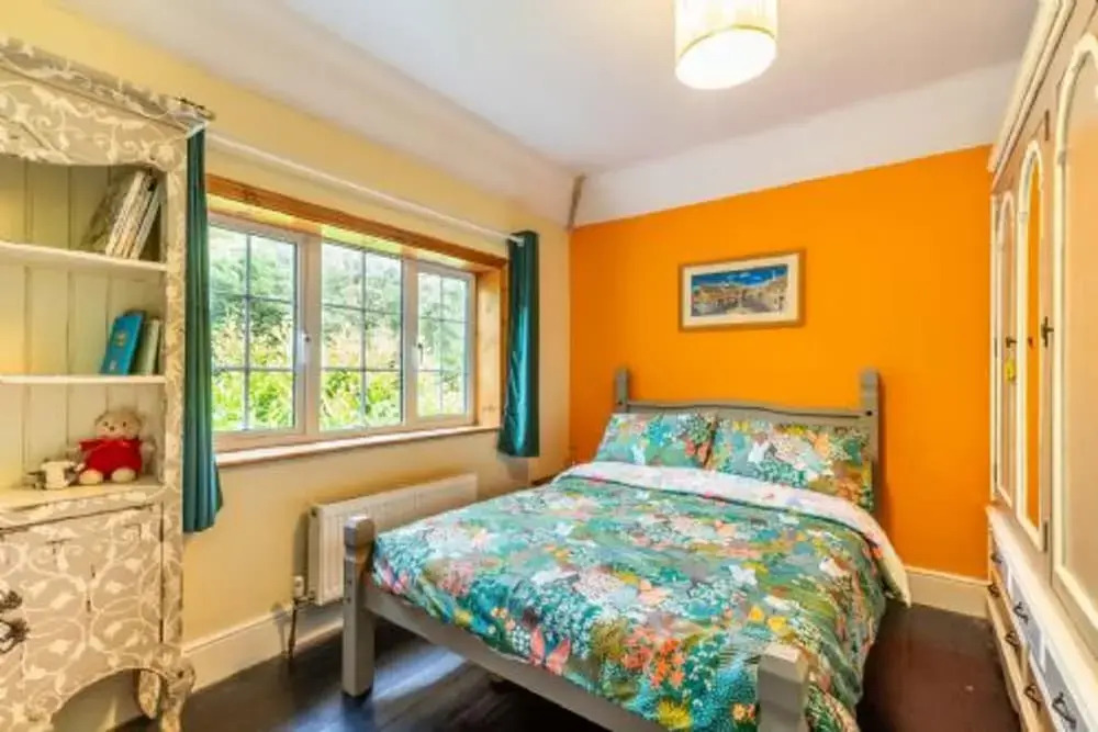 Host Stay Church Lane Cottage