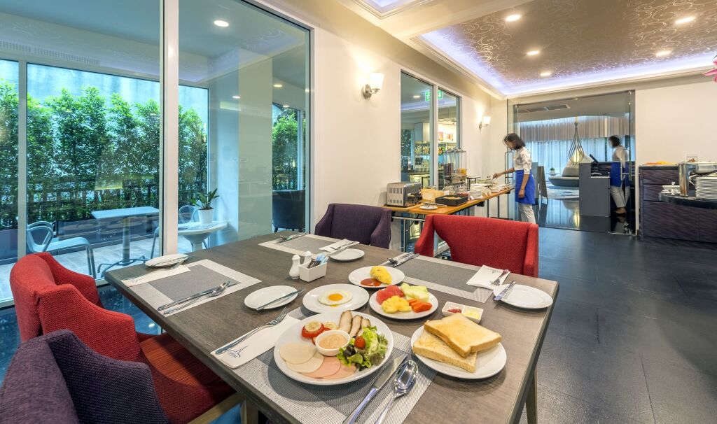 Anajak Bangkok Hotel - SHA Plus
