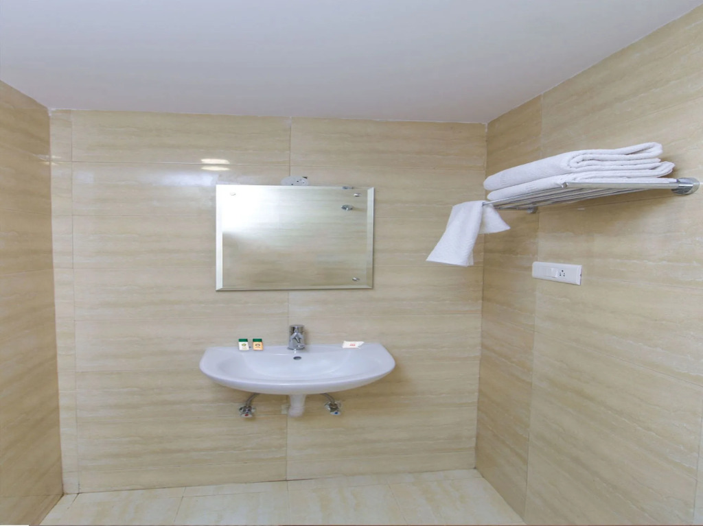 Deccan Inn By OYO Rooms