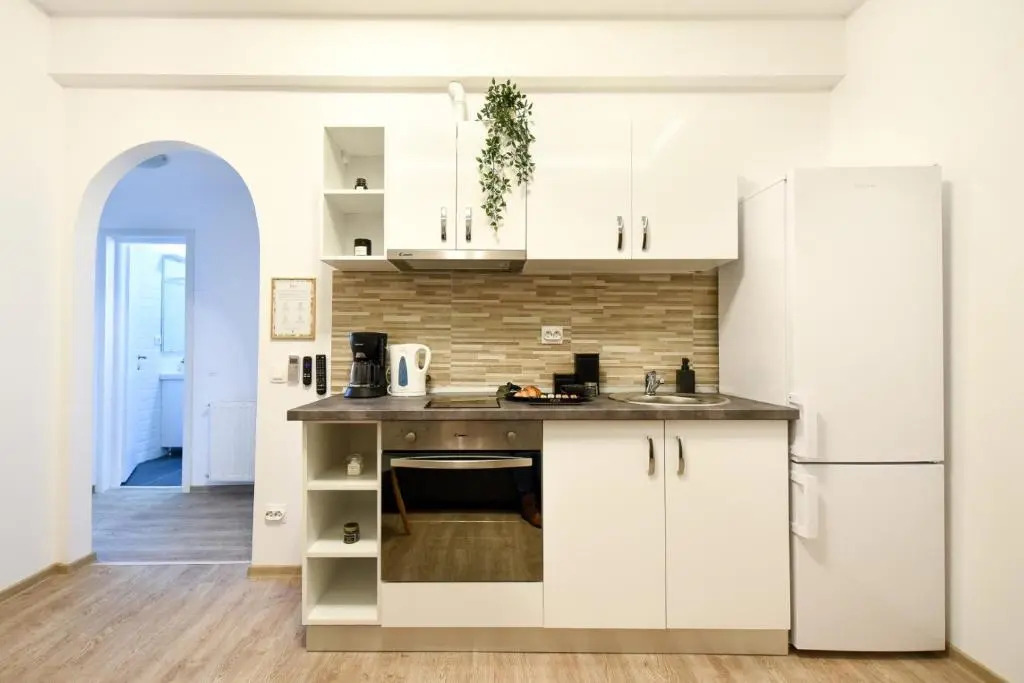 PASTEL HUES - Homey Central Apartment near Armeneasca
