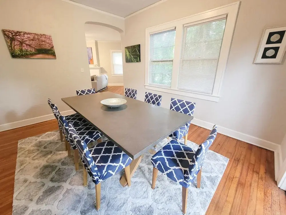 Iconic Gainesville Home- 4 Bedrooms