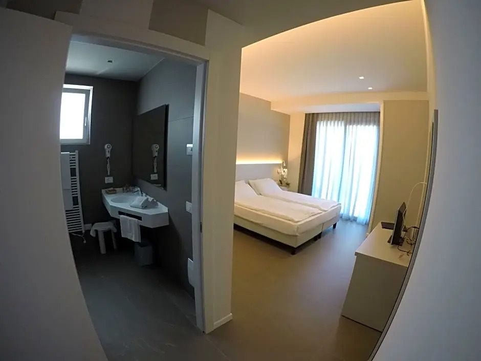 Hotel Paradiso