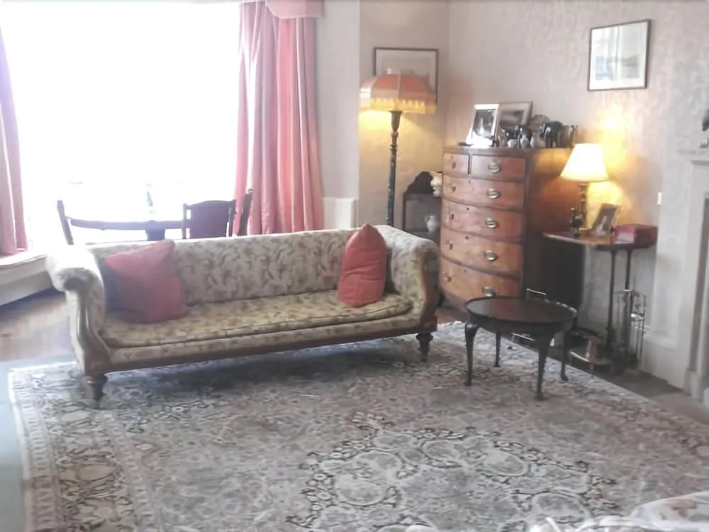 Glenmore Country House B & B