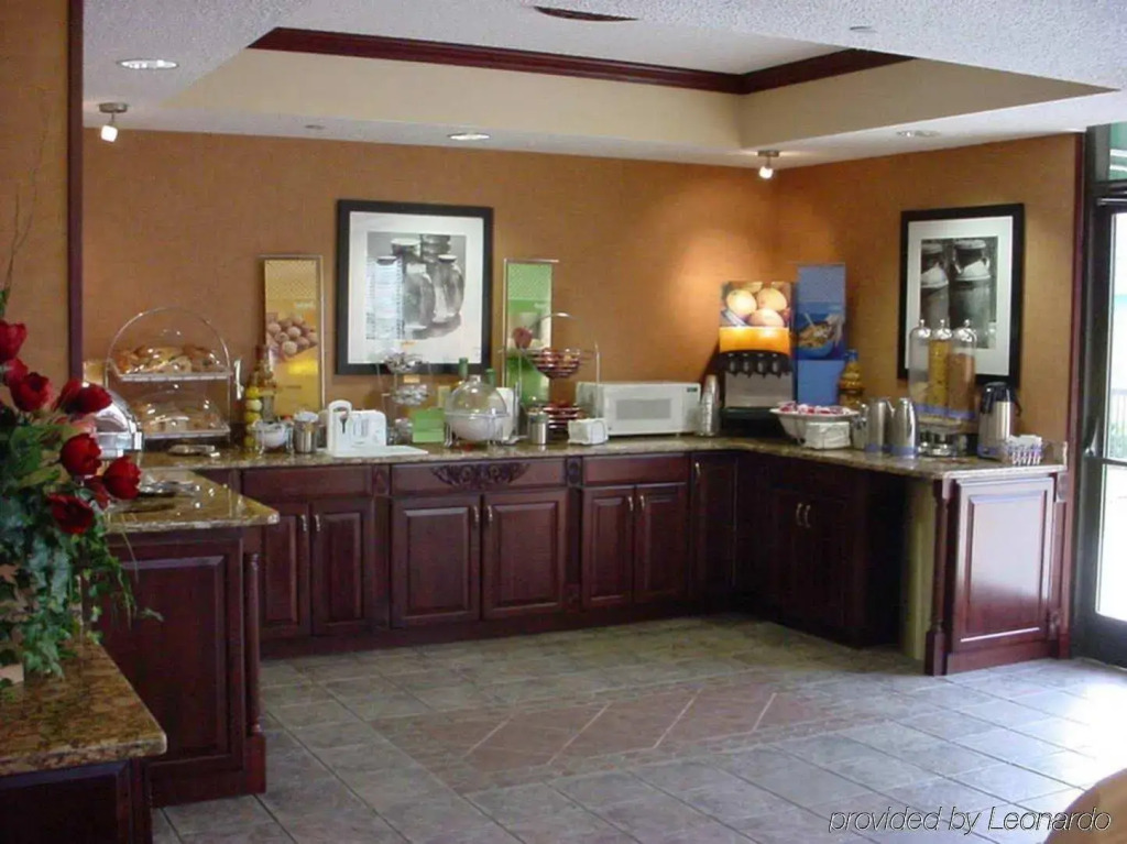 Hampton Inn Orlando-Maingate South