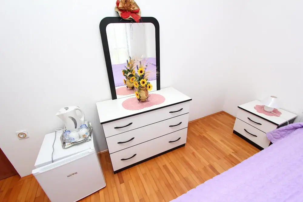 Rooms and Apartment Sanja