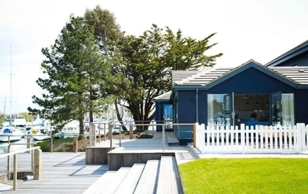 1 The Salterns, Chichester