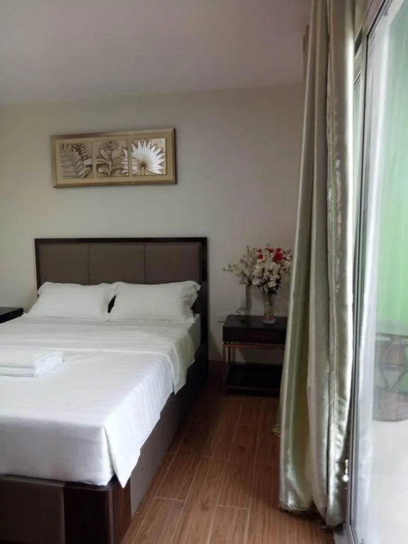 Meaco Royal Hotel - Batangas City