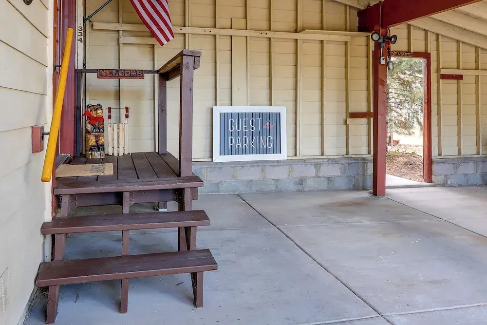 Cherry Tree Studio Arizona Retreat Near Route 66