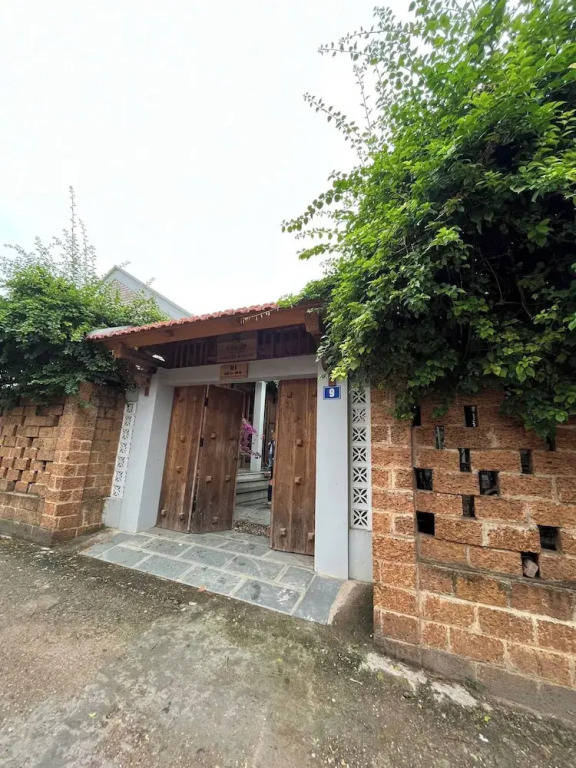 Duong Lam Village