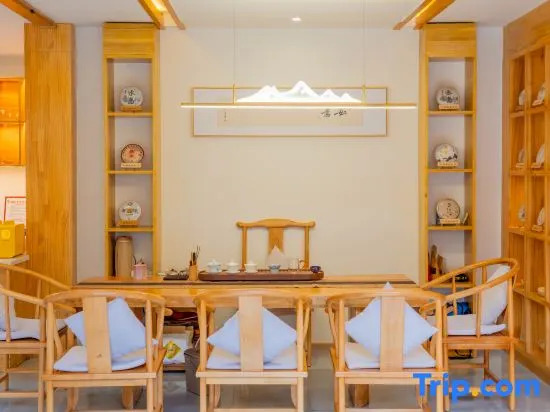 Pine Bamboo Inn Lijiang