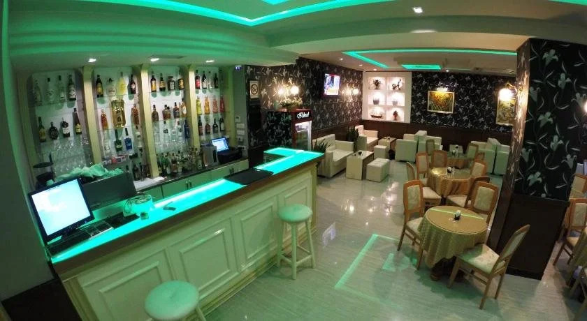 Hotel Ideal