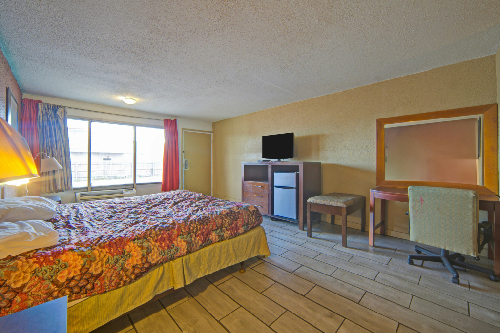 Sunset Inn Flatonia I 10 by Hotel O